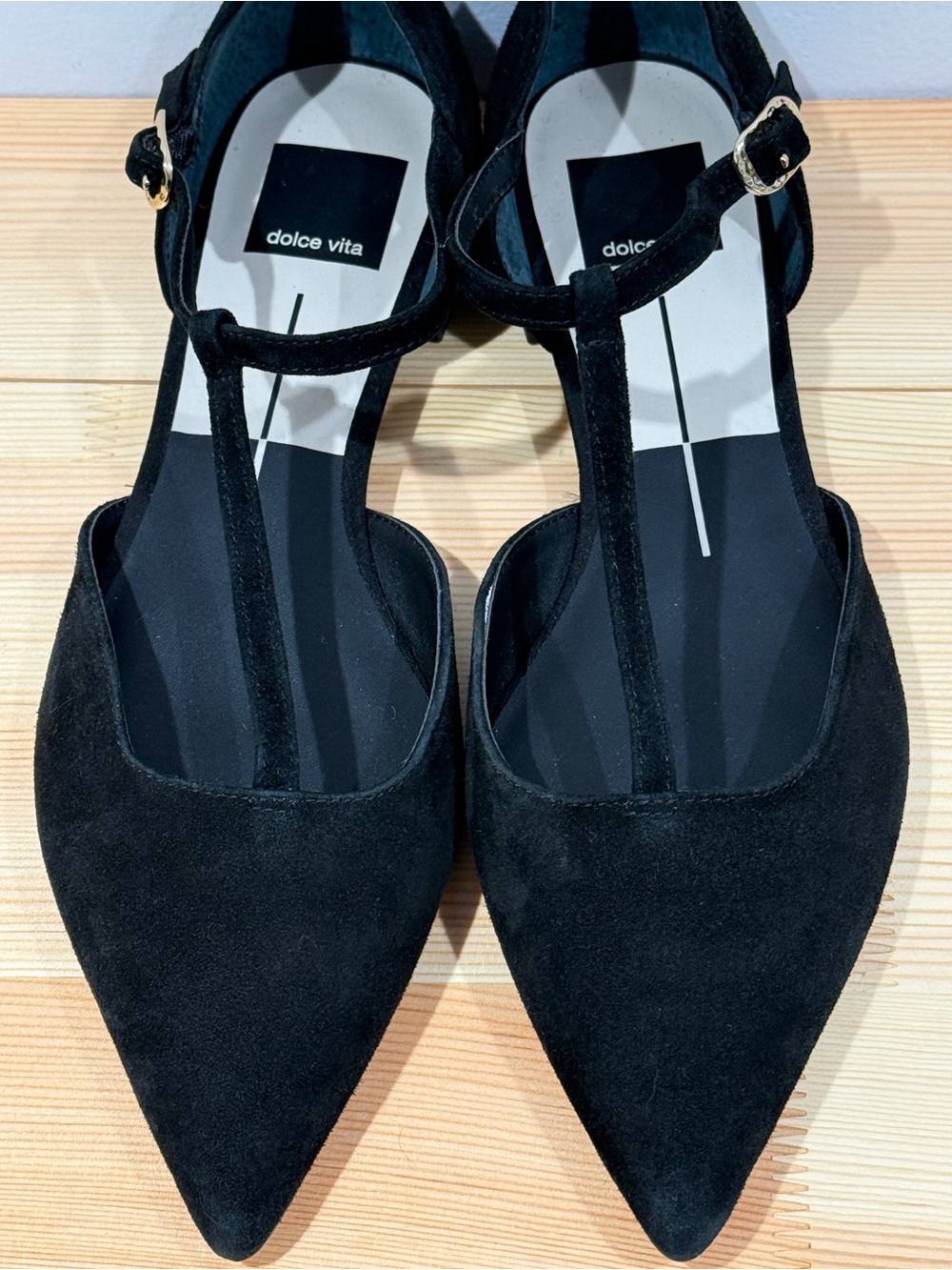 Dolce Vita Peaty T-Strap Pointed Toe Flats - Size 7 - NWOB - Picture 8 of 16